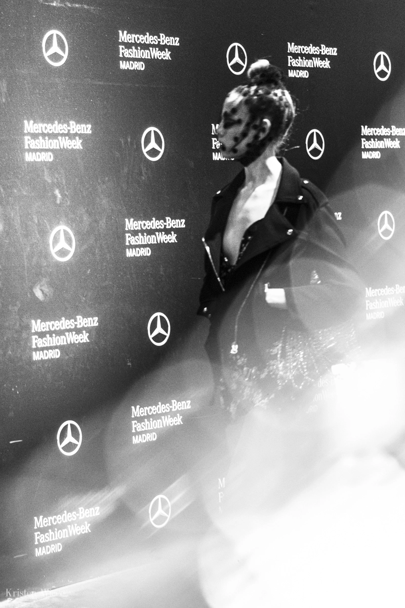 Momento en el backstage del desfile 