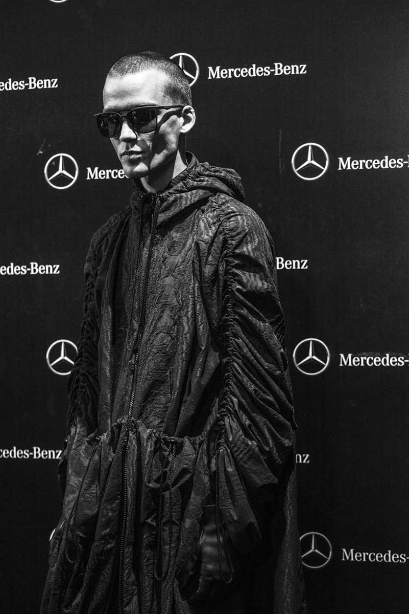 Momento en el backstage del desfile 