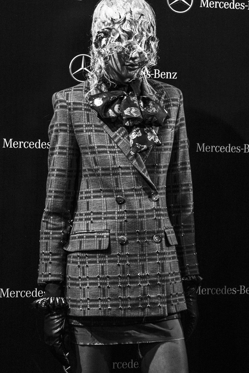 Momento en el backstage del desfile 