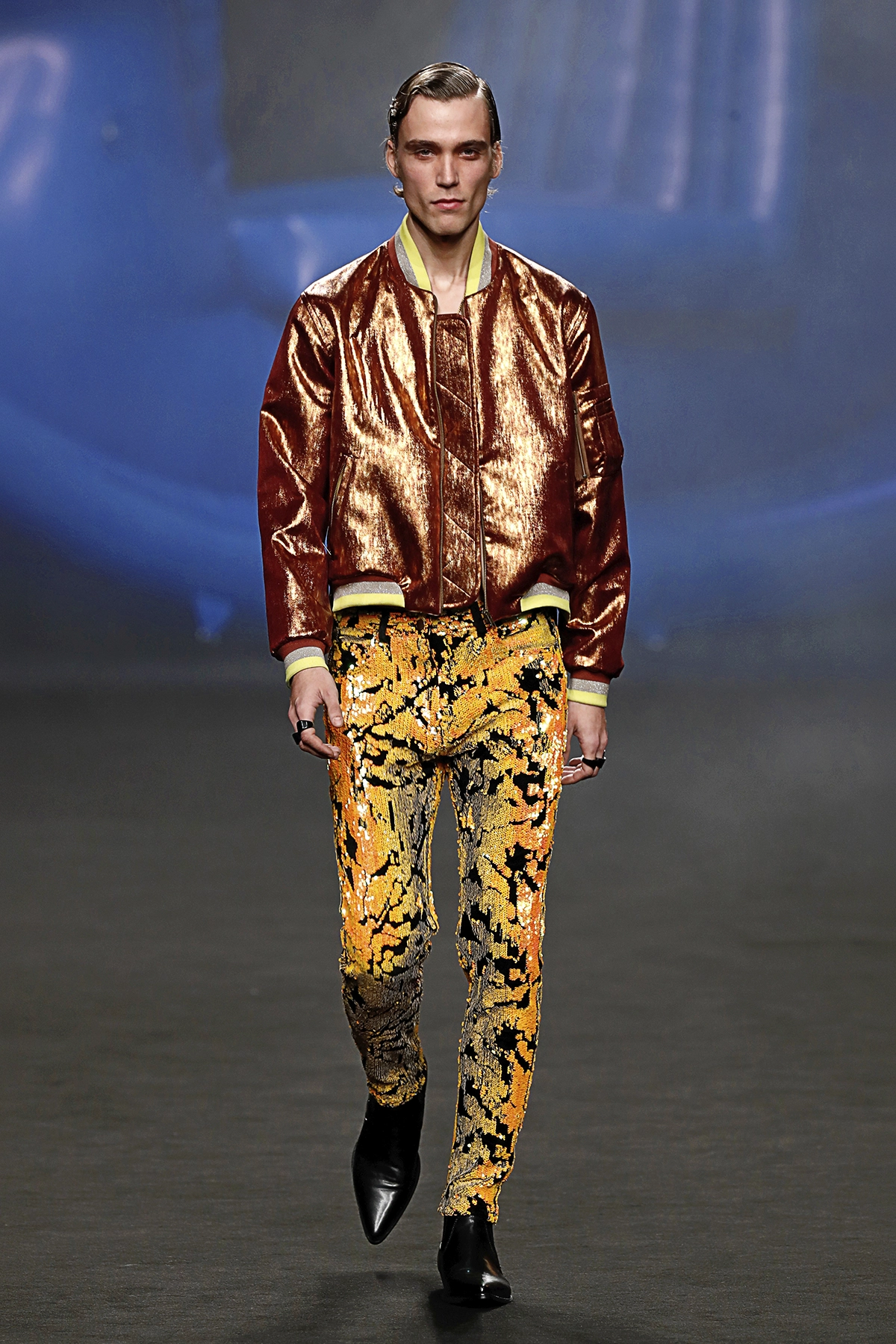 Look 04 de la colección 