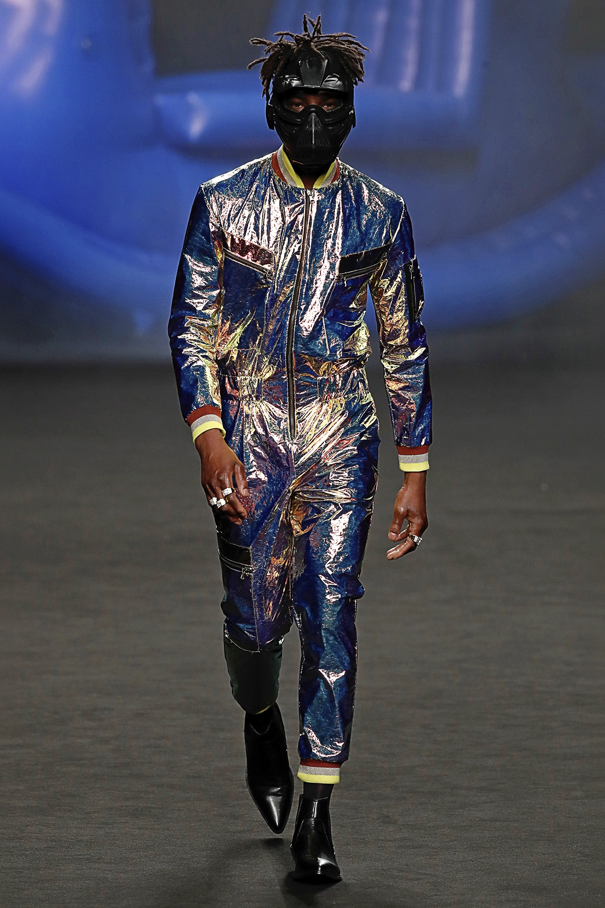 Look 06 de la colección 