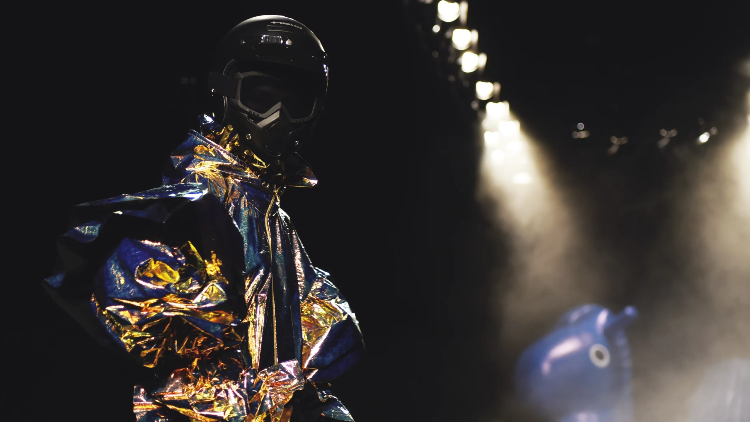 Momento del desfile “Kaspar Hauser”, colección otoño invierno 2019-20 de la diseñadora de moda Ana Locking en la Mercedes Benz Fashion Week de Madrid