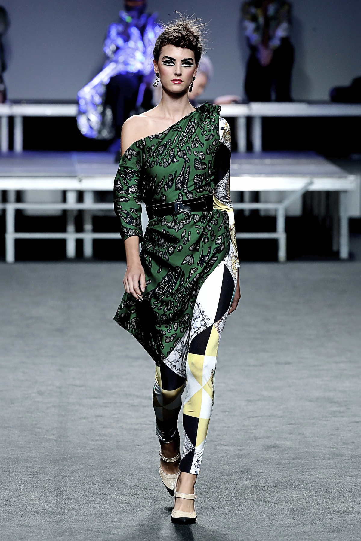 Look 21 de la colección 