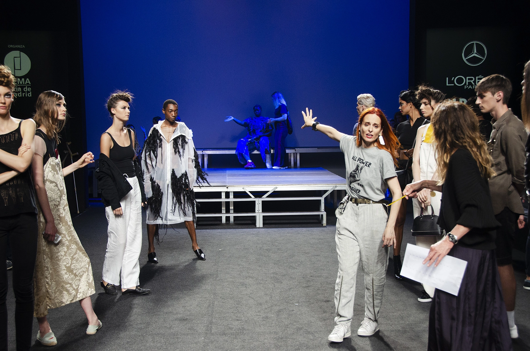 Momentos previos en el backstage del desfile 