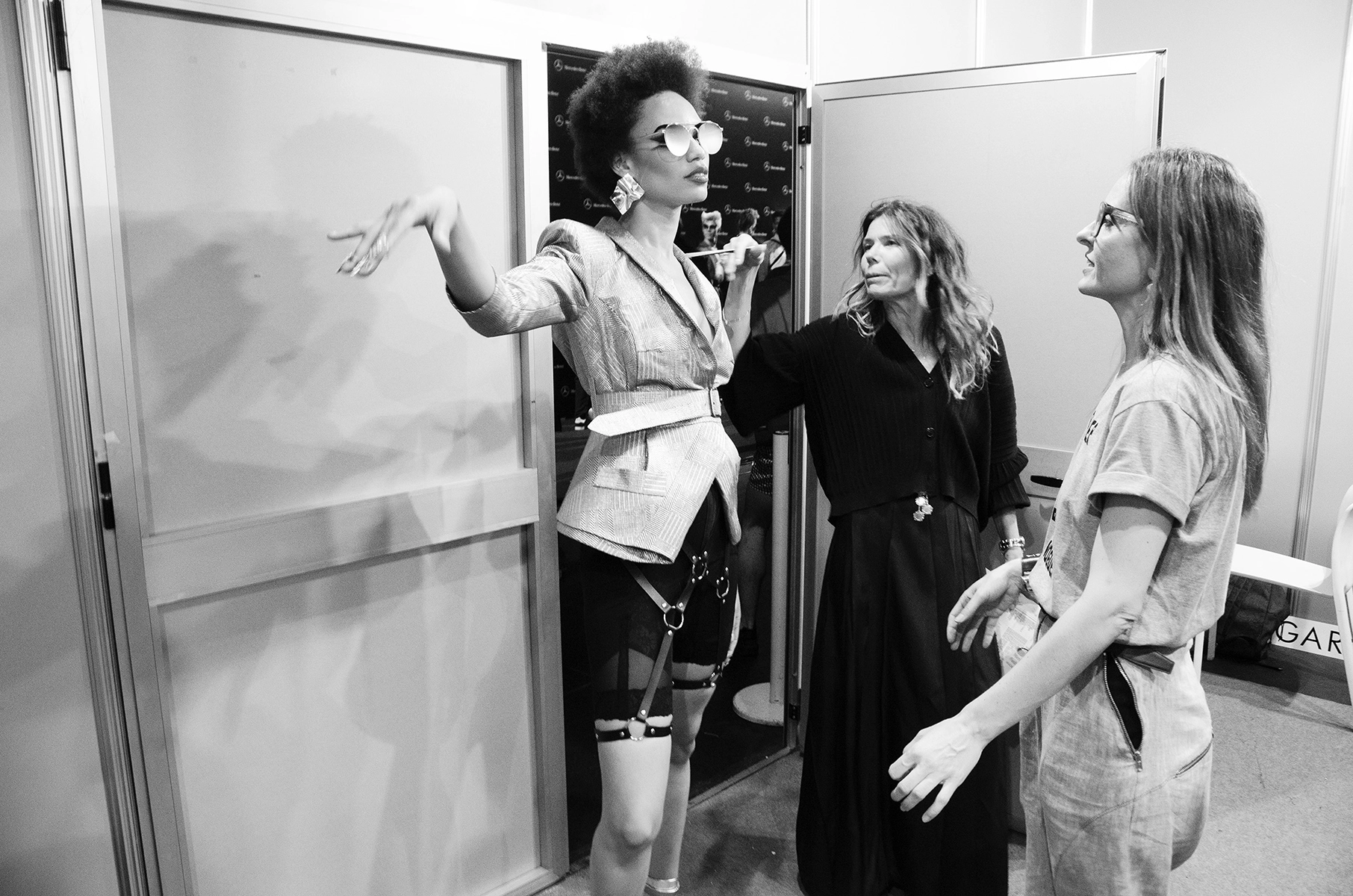 Momentos previos en el backstage del desfile 