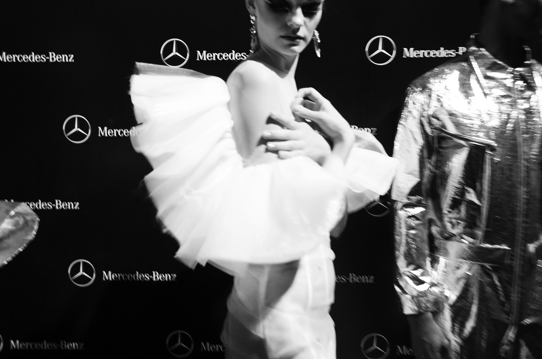 Momentos previos en el backstage del desfile 