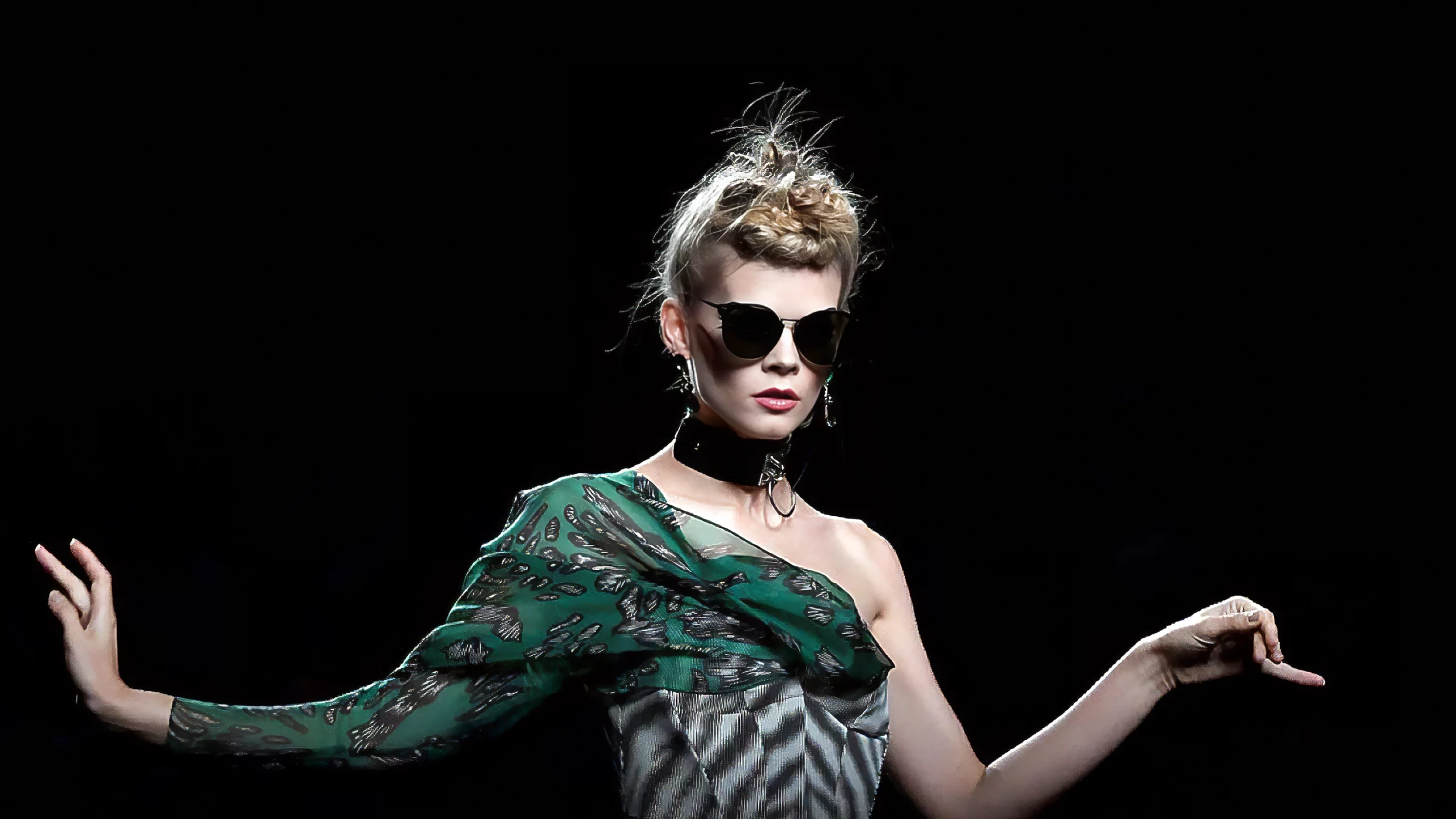 Momento del desfile “Realness”, colección primavera verano 2019 de la diseñadora de moda Ana Locking en la Mercedes Benz Fashion Week de Madrid.