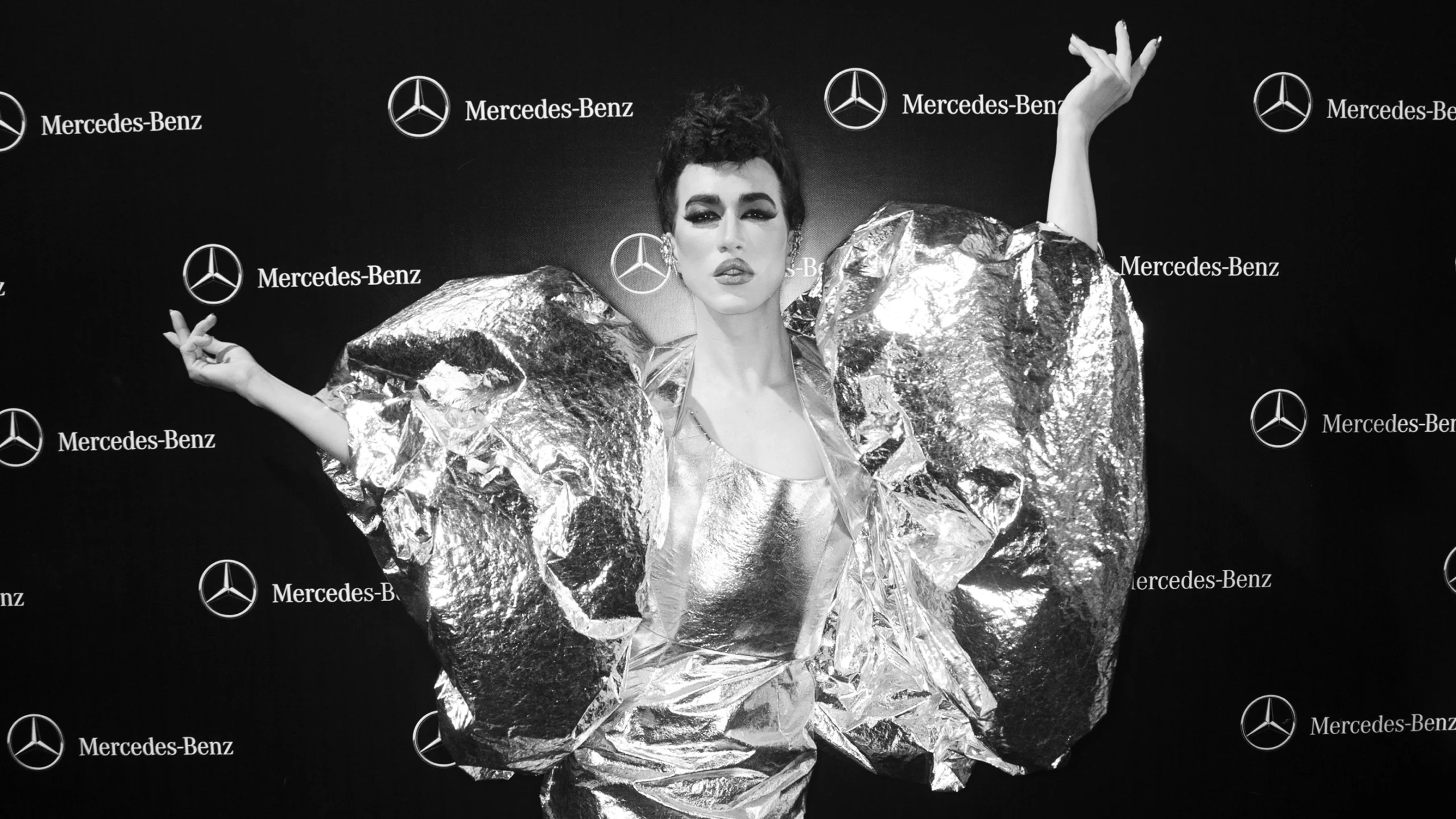 Backstage del desfile “Kaspar Hauser”, colección otoño invierno 2019-20 de la diseñadora de moda Ana Locking en la Mercedes Benz Fashion Week de Madrid