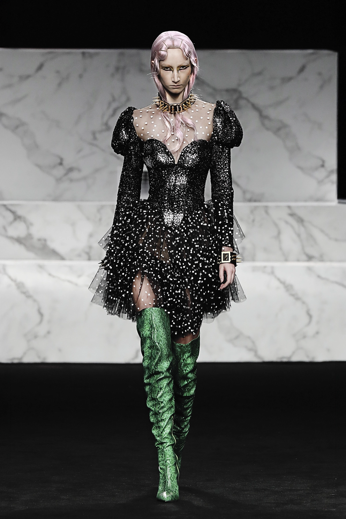 Look 09 de la colección 