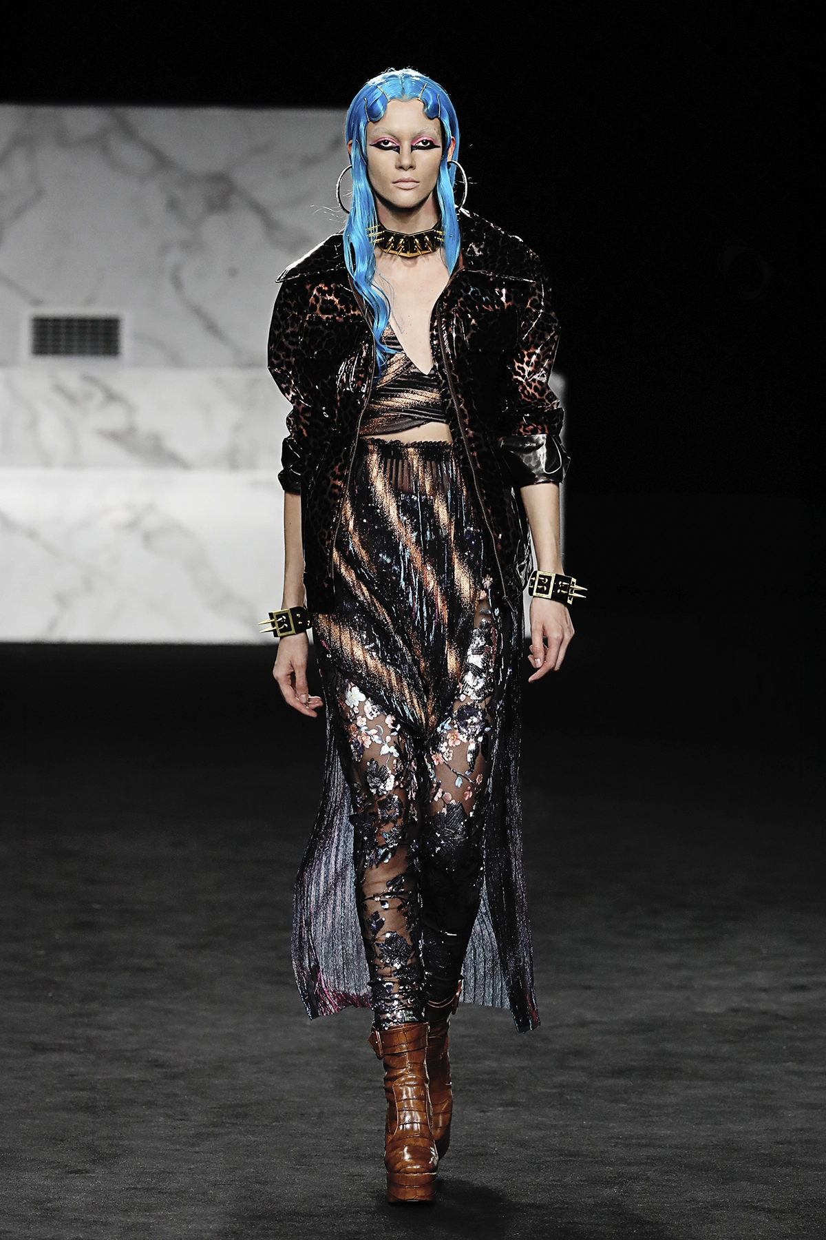 Look 33 de la colección 