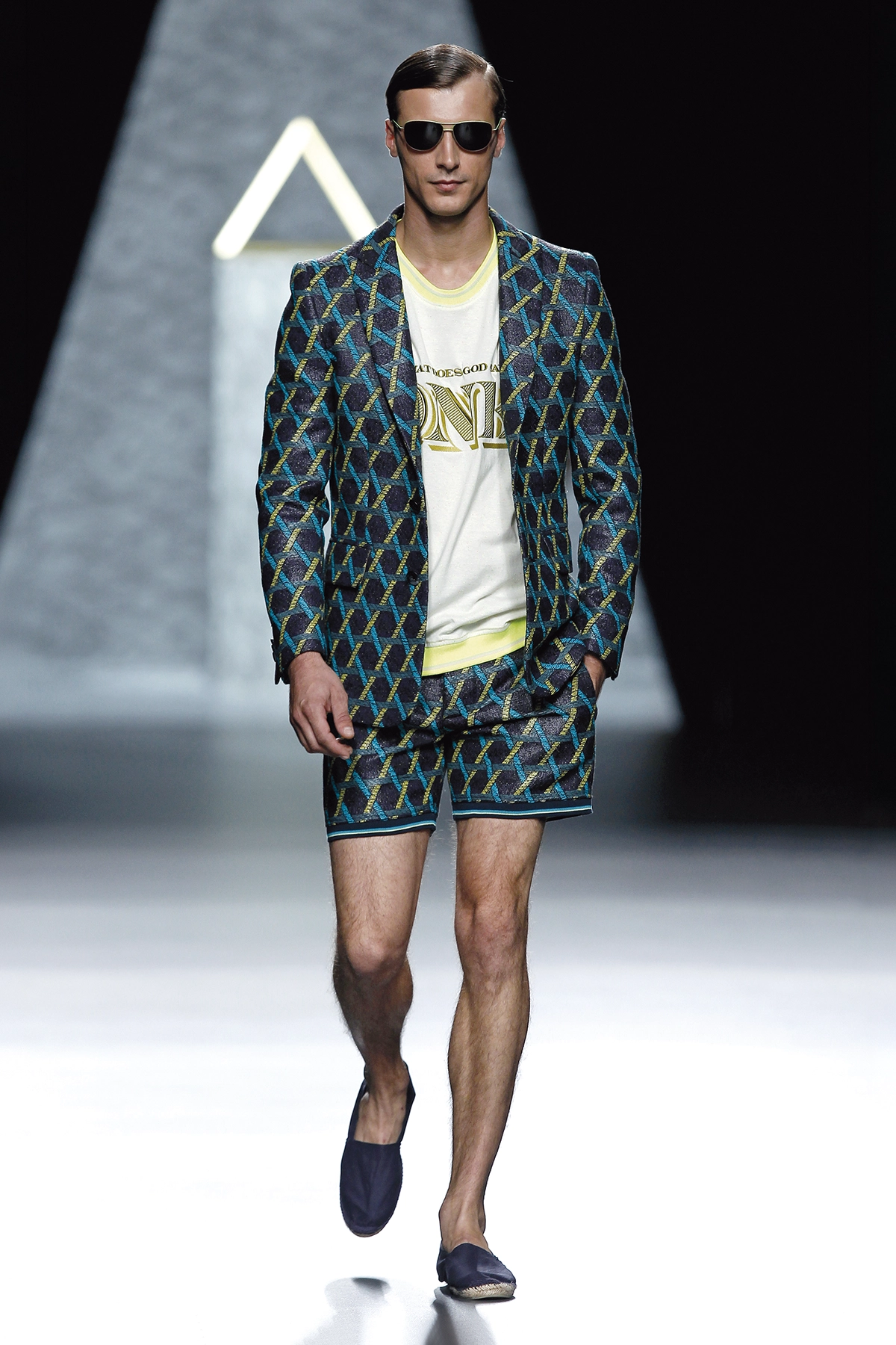 Look 18 de la colección 