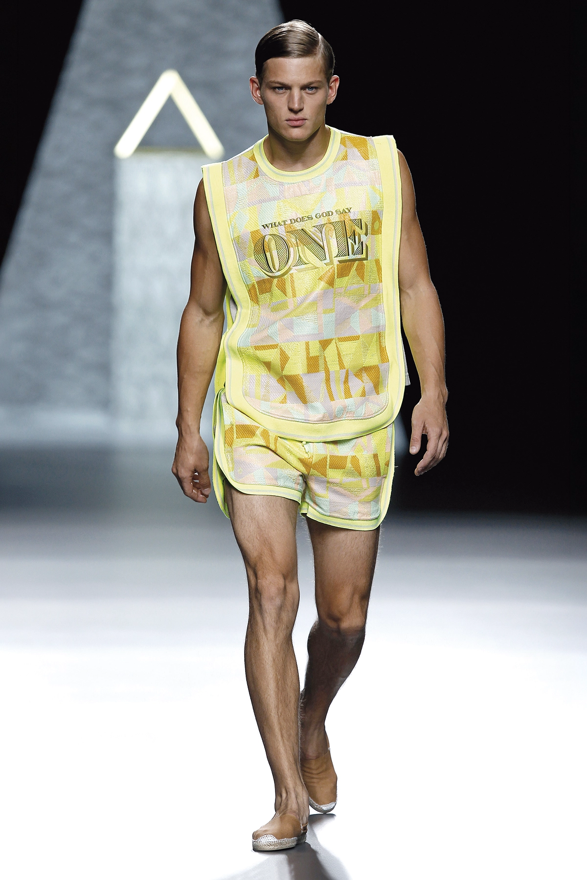 Look 20 de la colección 