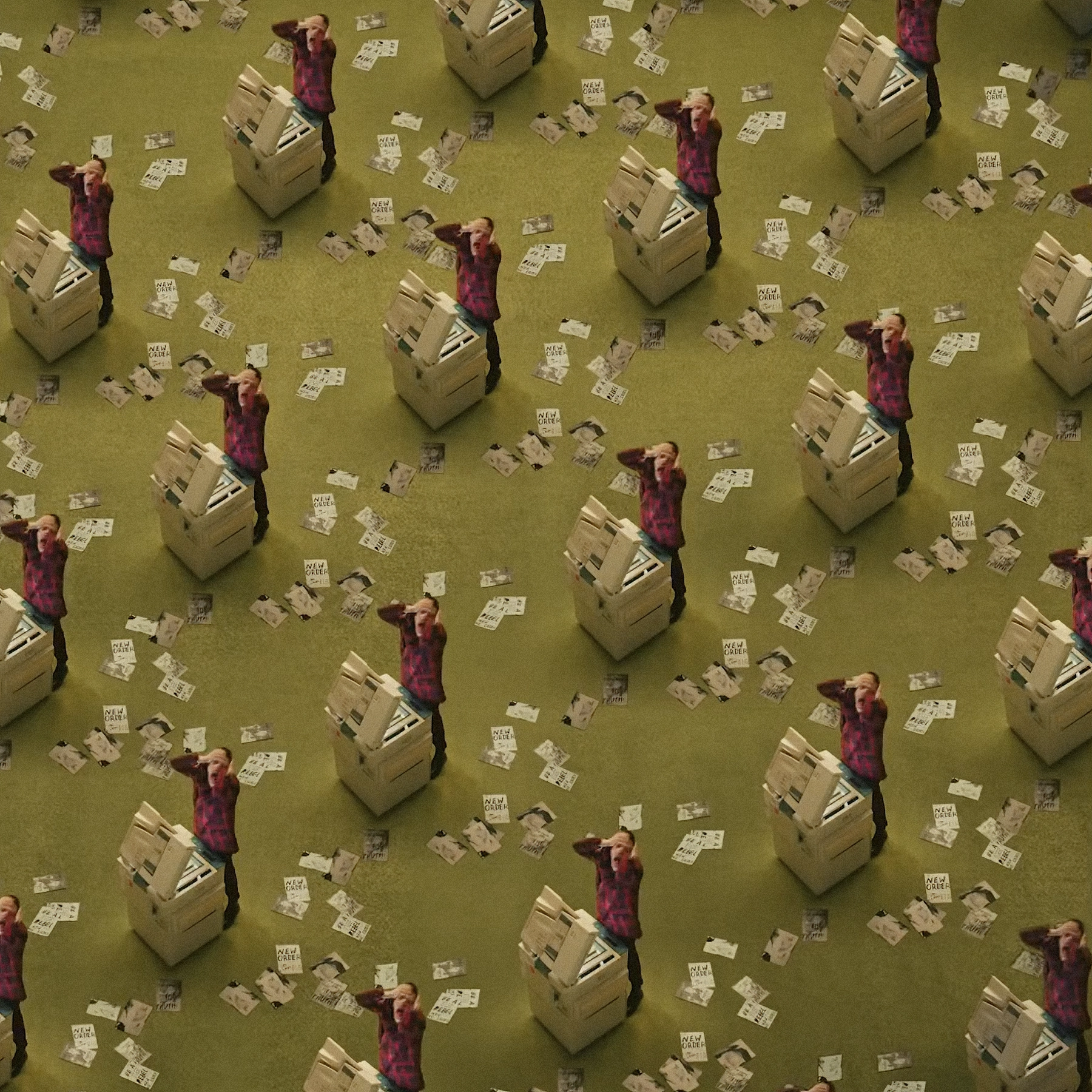 Frame del videoclip “Be a rebel” de New Order. Looks de las colecciones 