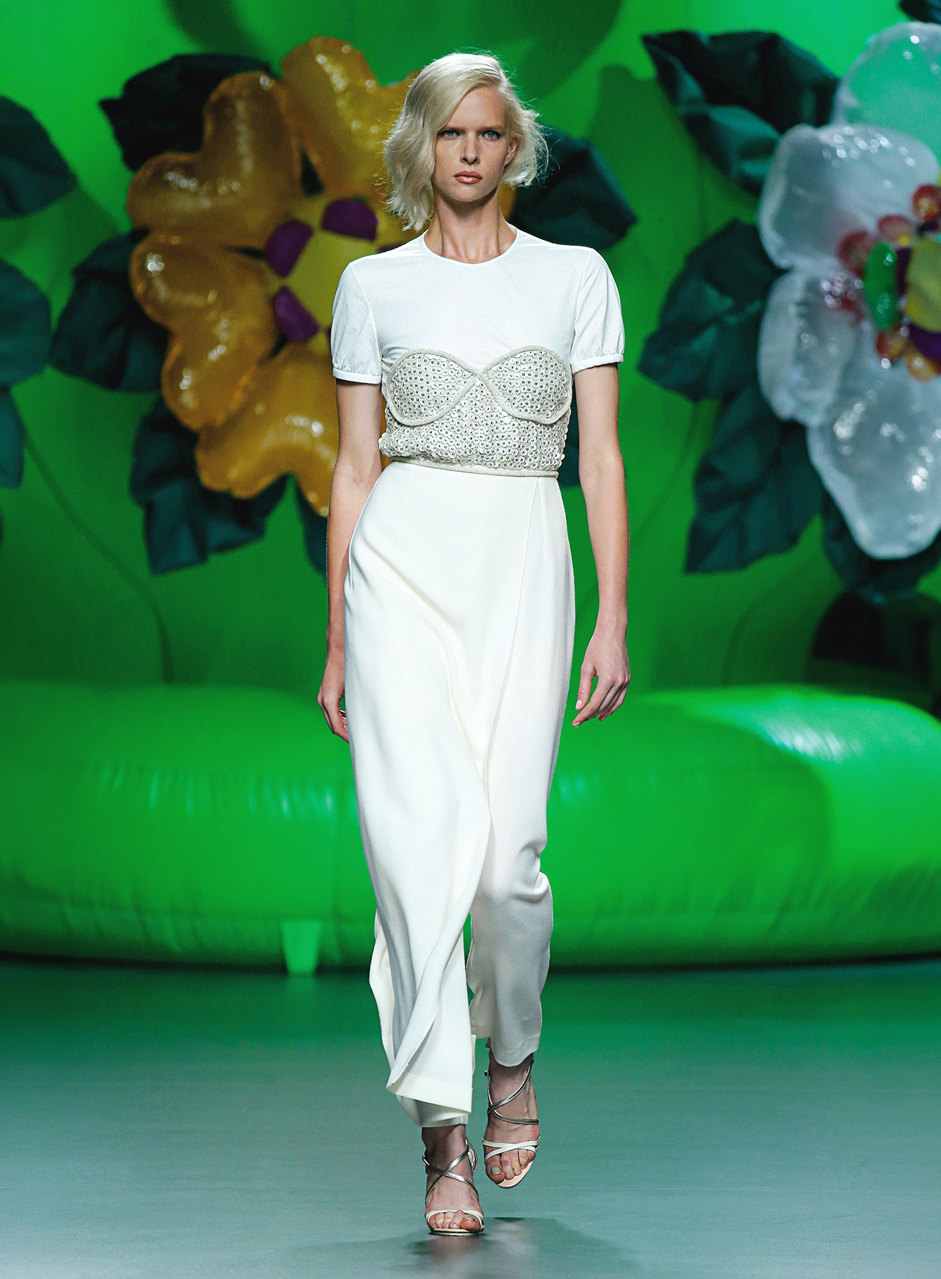 Look 34 de la colección 