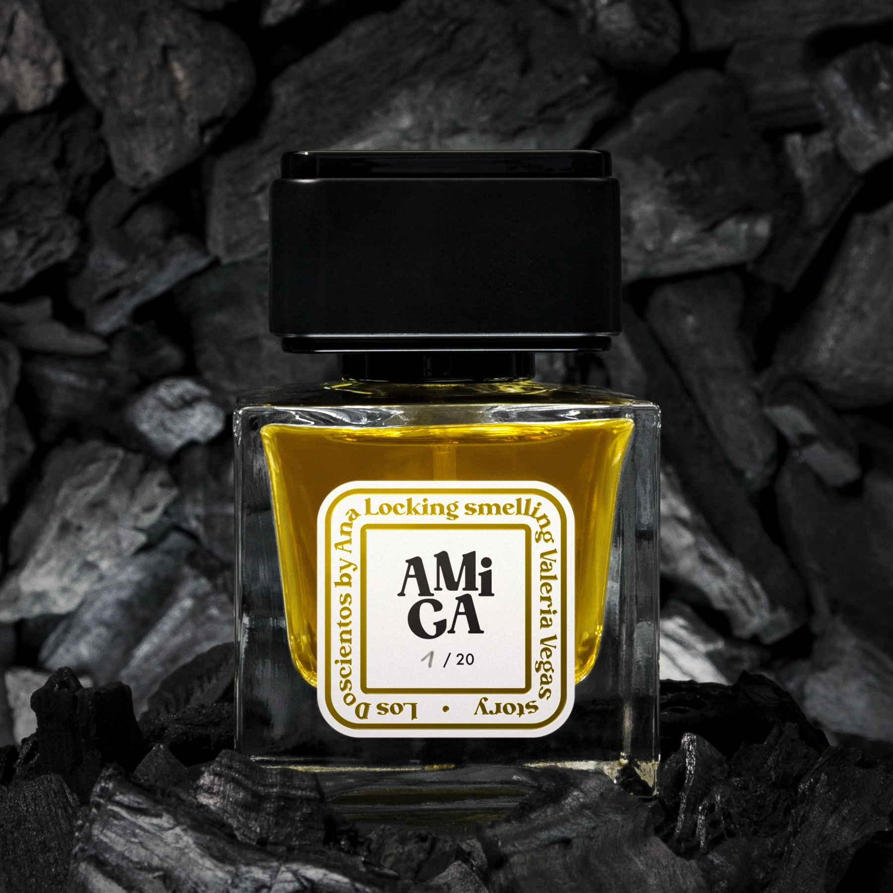 Perfume creado por Ana Locking para el proyecto artístico del club de coleccionistas de arte contemporáneo 