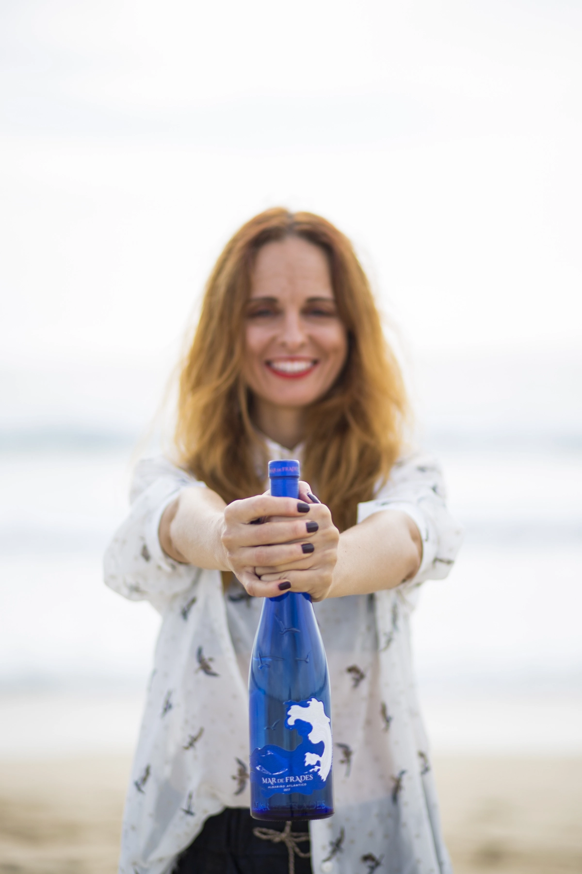 Etiqueta de Mar de Frades diseñada por Ana Locking