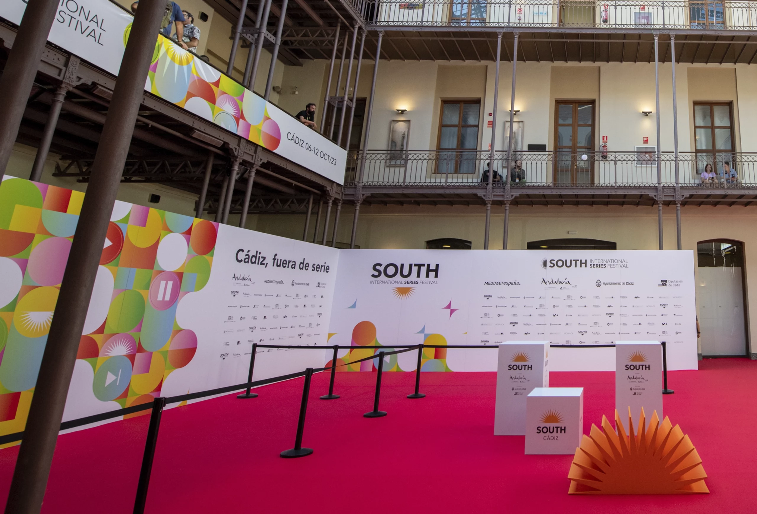 Identidad gráfica de la primera edición del 