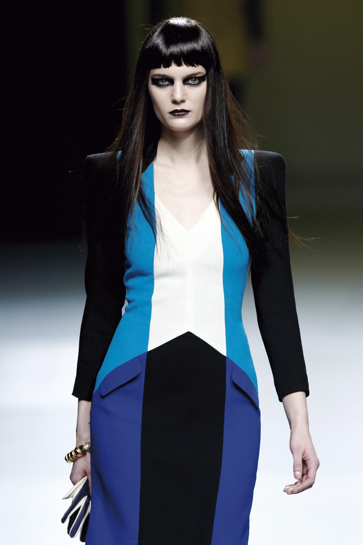 Momento del desfile “Stance”, colección otoño invierno 2011-12 de la diseñadora de moda Ana Locking en la Mercedes Benz Fashion Week de Madrid.