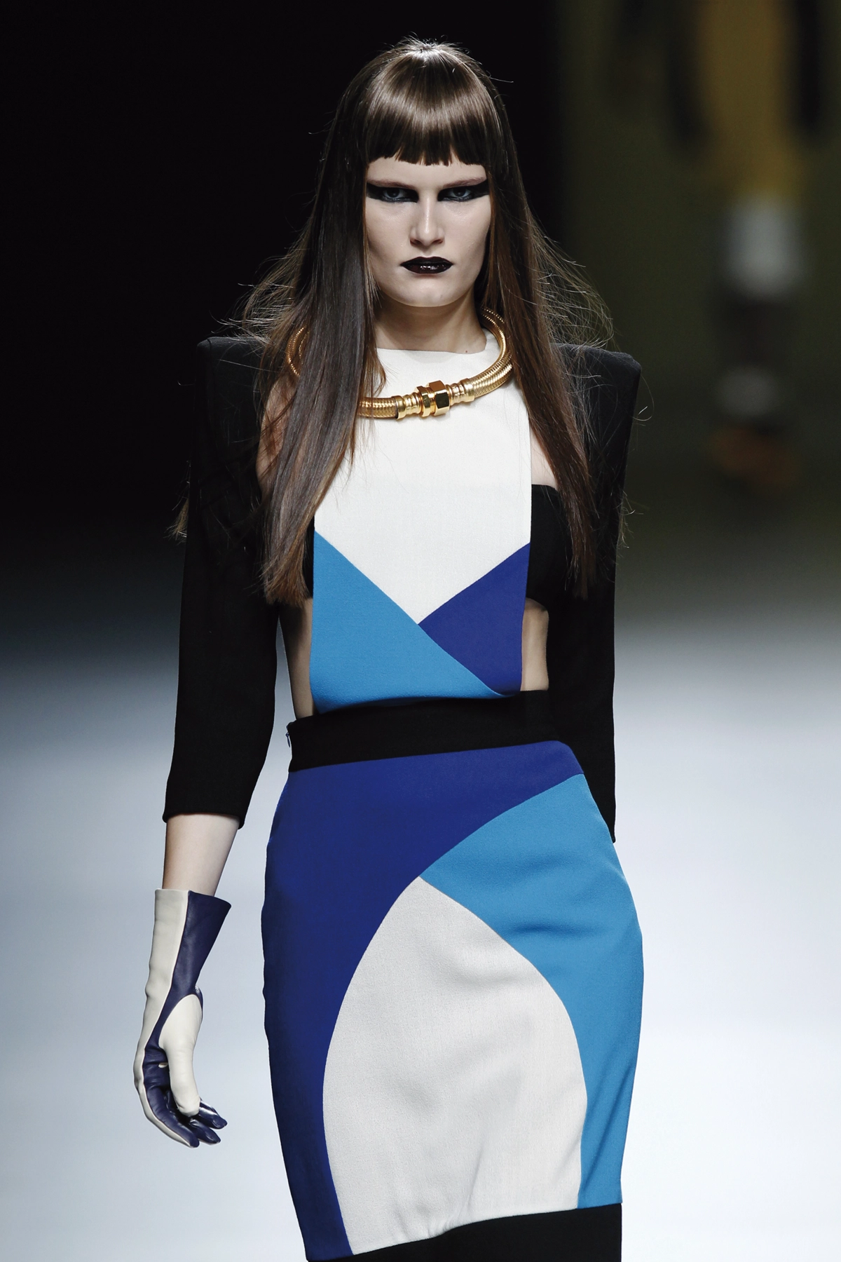 Momento del desfile “Stance”, colección otoño invierno 2011-12 de la diseñadora de moda Ana Locking en la Mercedes Benz Fashion Week de Madrid.