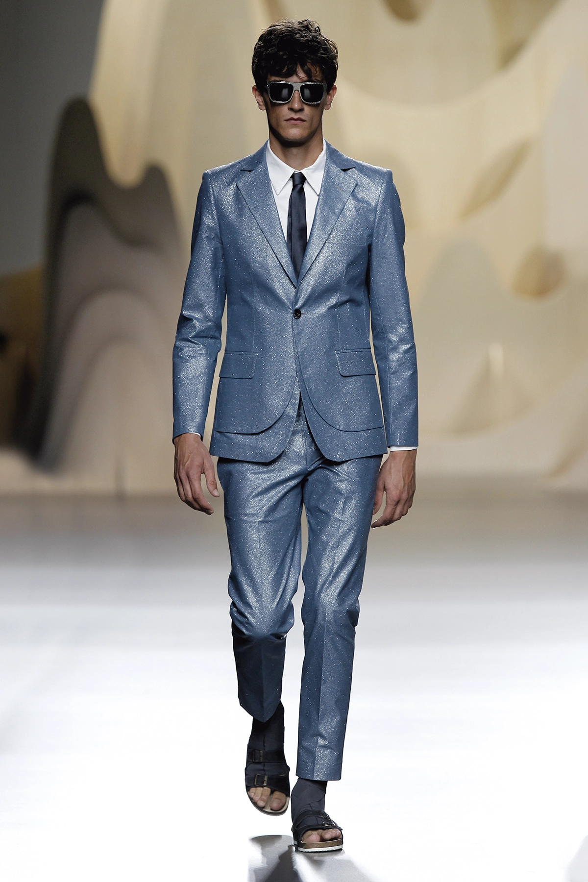 Look 34 de la colección 