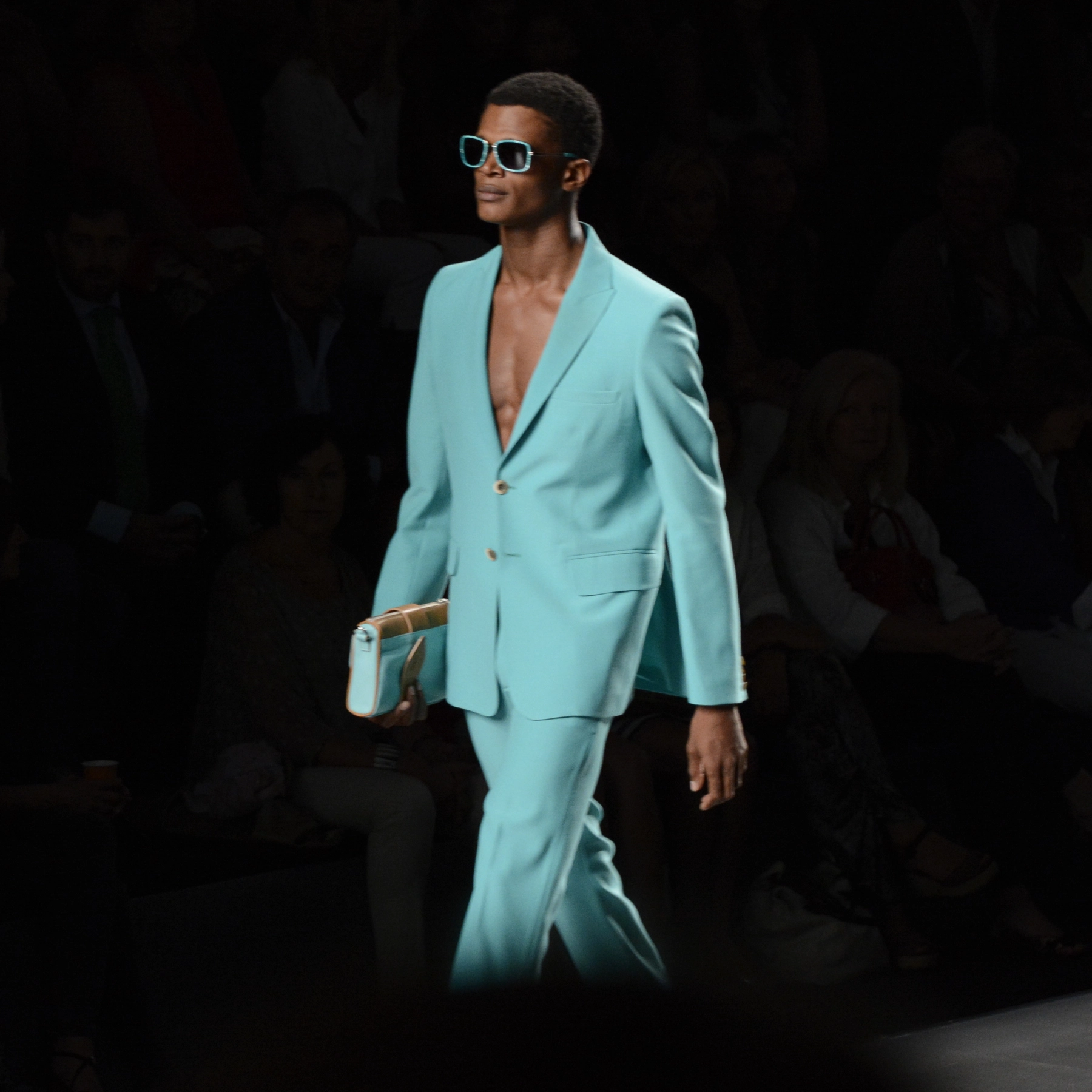 Momento del desfile “The Magic Mountain”, colección primavera verano 2015 de la diseñadora de moda Ana Locking en la Mercedes Benz Fashion Week de Madrid.