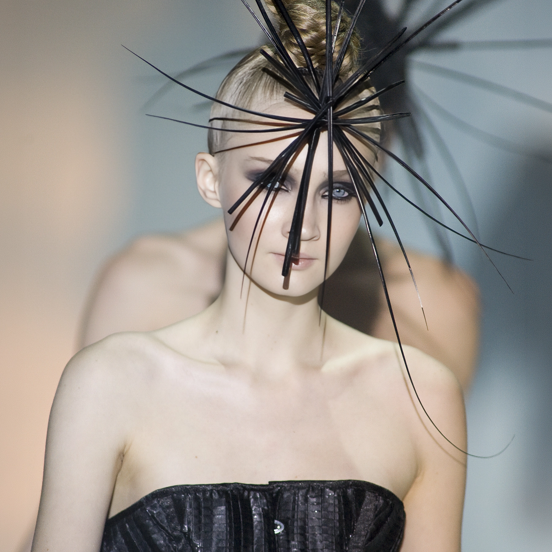 Momento del desfile “Reentry”, colección otoño invierno 2008-09 de la diseñadora de moda Ana Locking en la Mercedes Benz Fashion Week de Madrid.