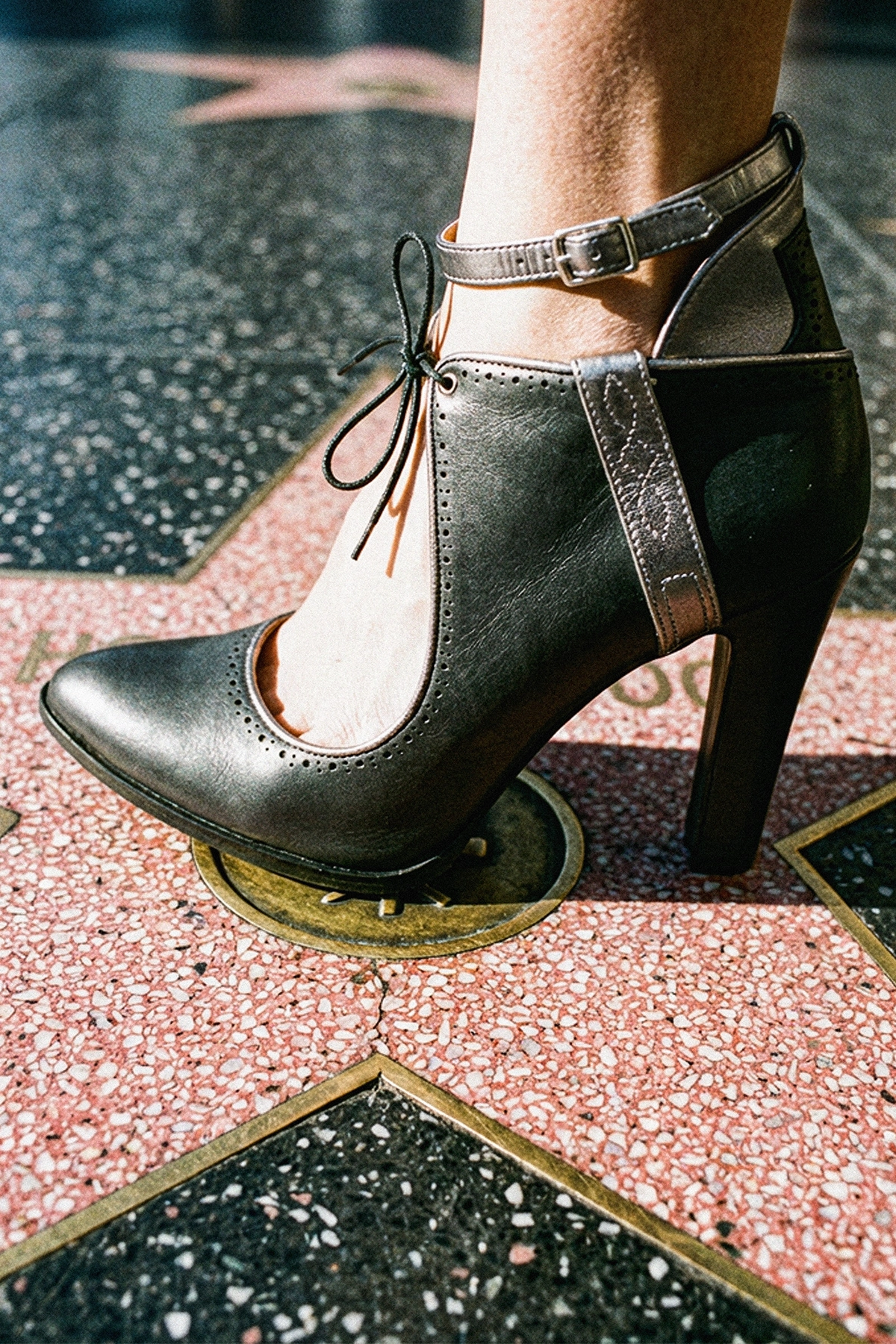 Publicidad de la colección de calzado de 