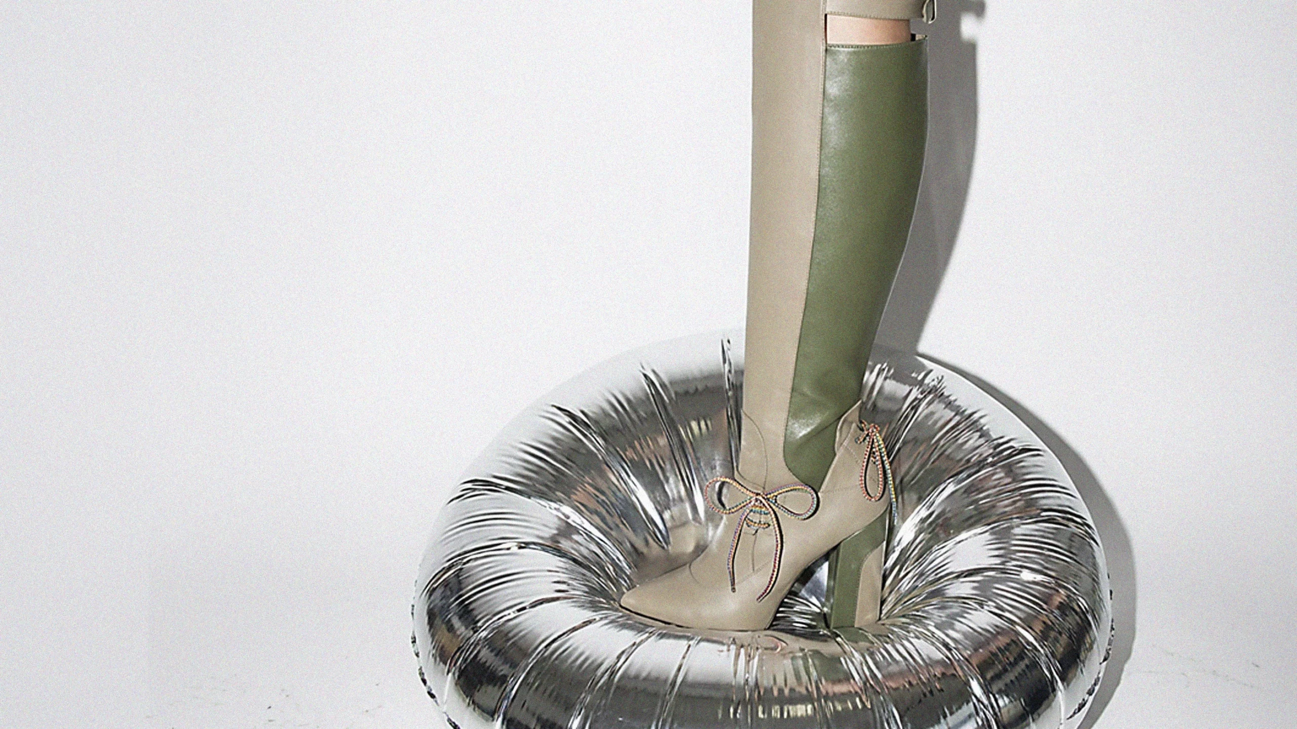 Publicidad de la colección de calzado 