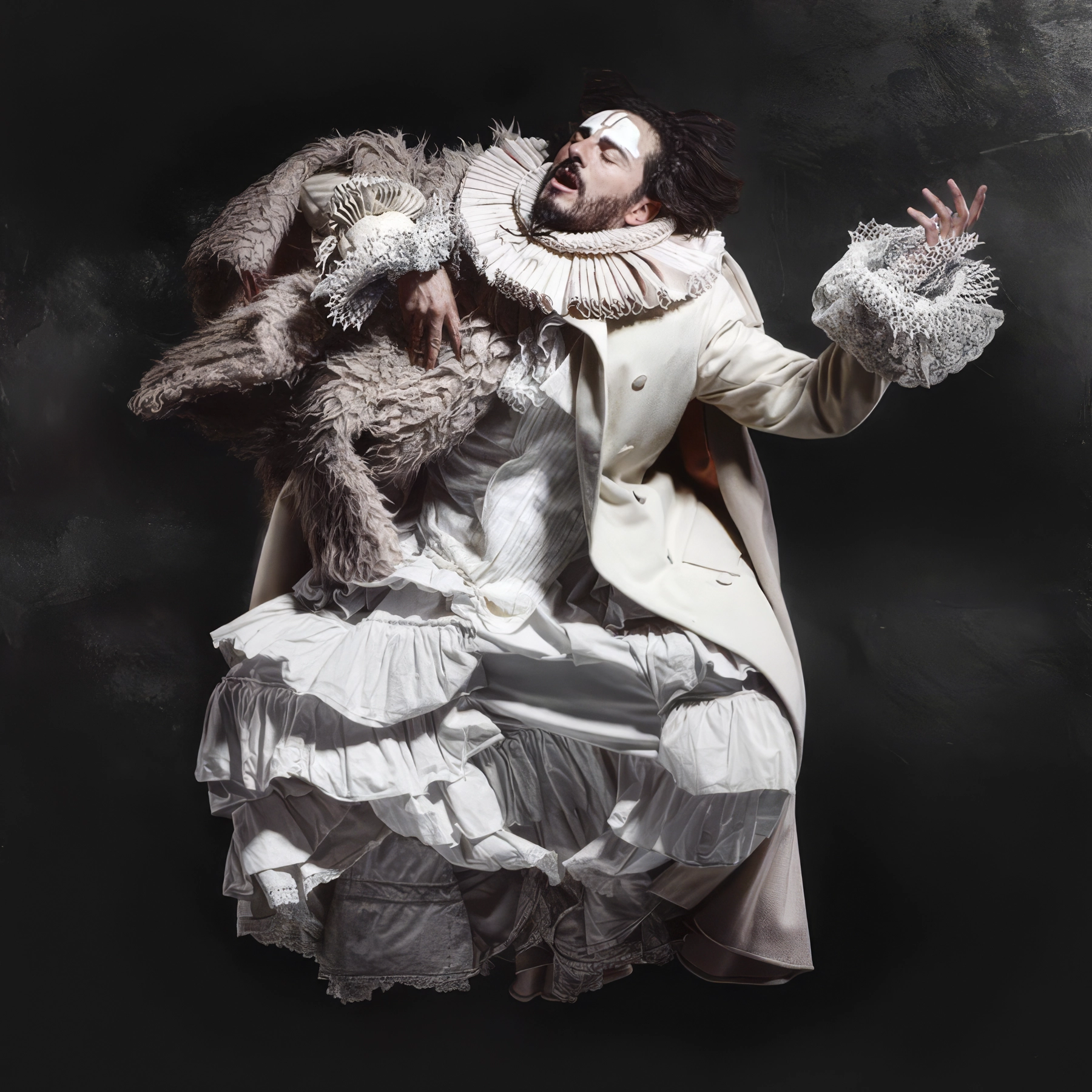 Vestuario de Ana Locking para el grupo Mastodonte de Asier Etxeandia y Enrico Barbaro