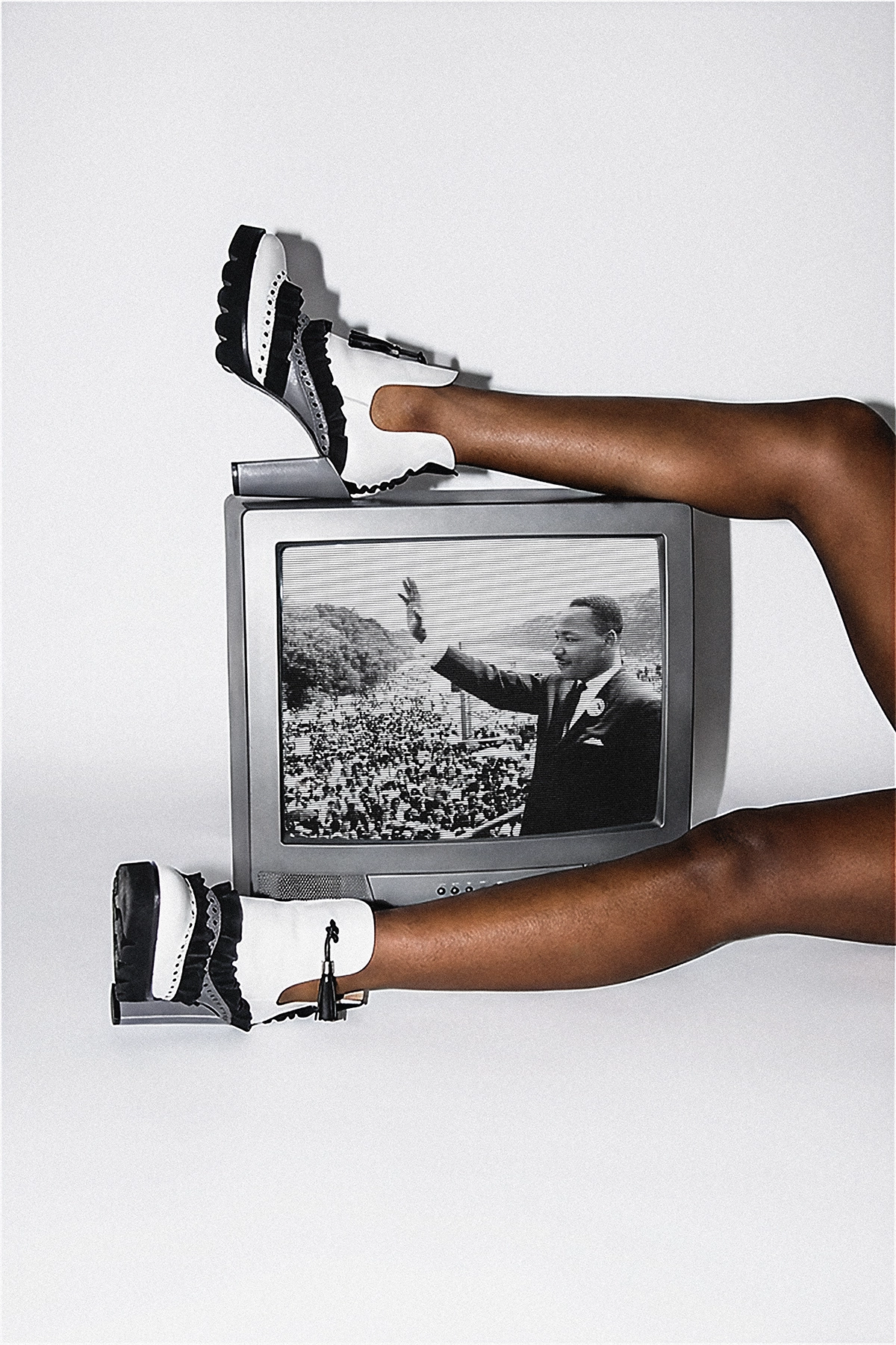 Publicidad de la colección de zapatos 