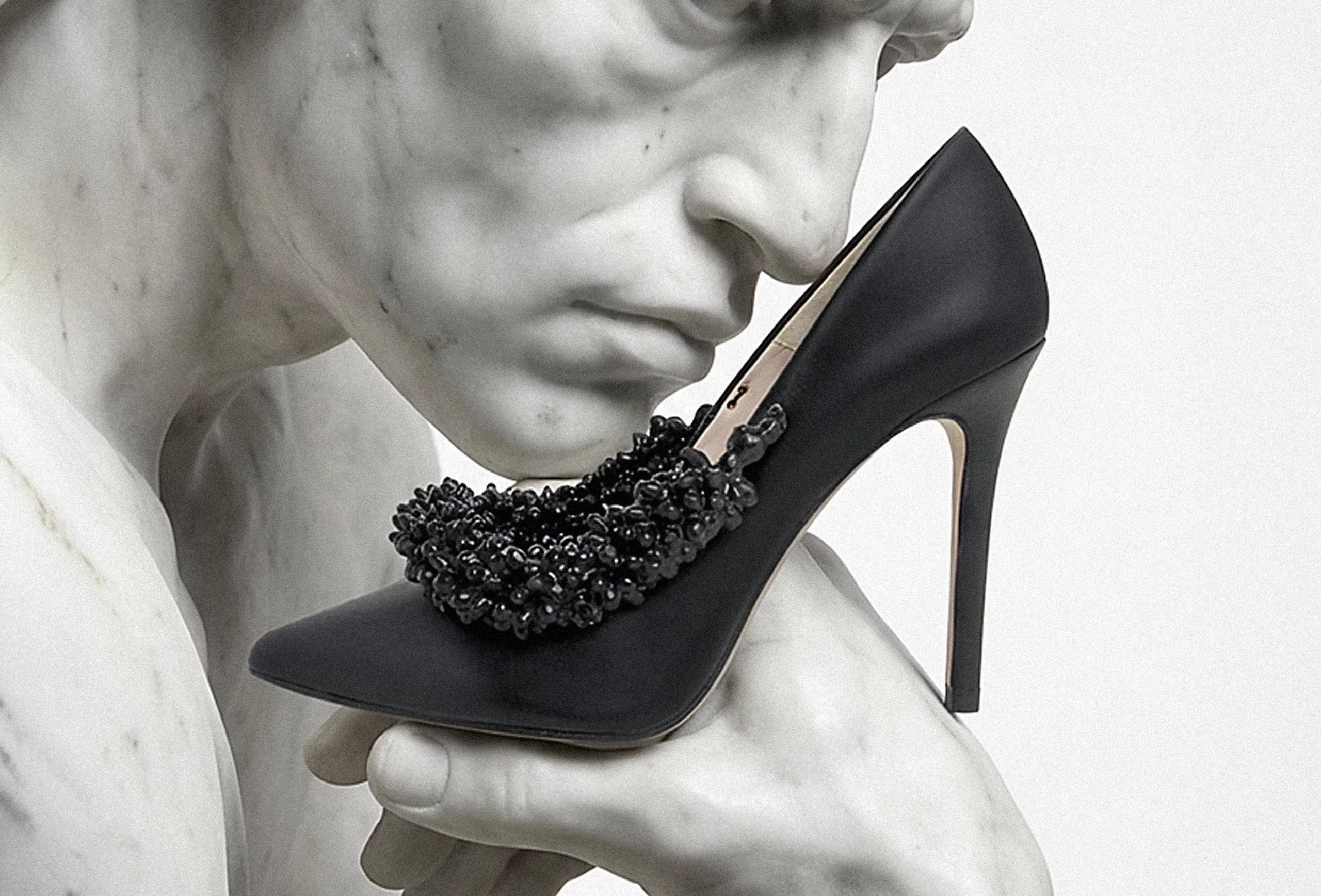 Publicidad de la colección de zapatos 