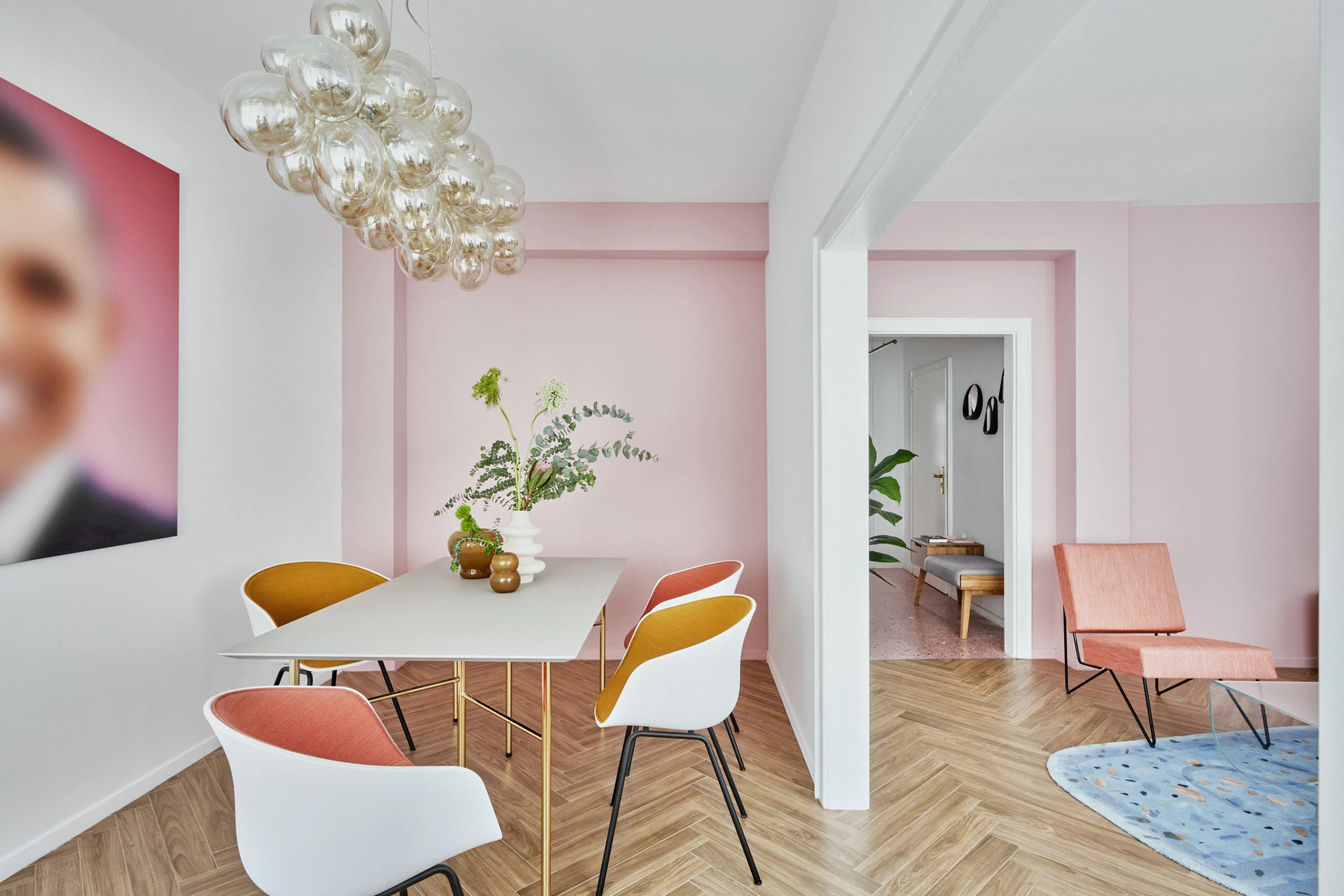 Edificio “Believers” de Halcyon Days Luxemburgo. Proyecto de decoración integral de un edificio de Ana Locking en Luxemburgo. Apartamento 1, comedor.